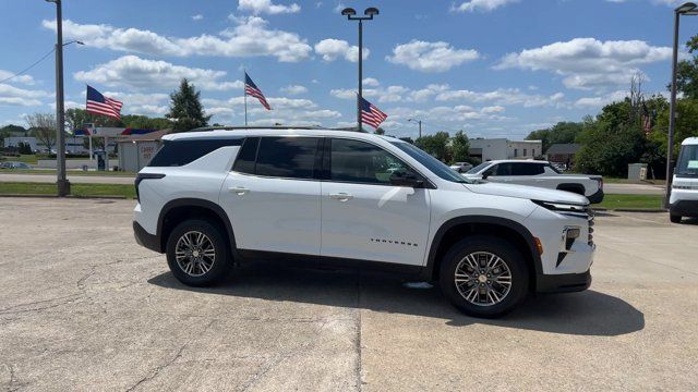 Used 2024 Chevrolet Traverse LT FWD image 2