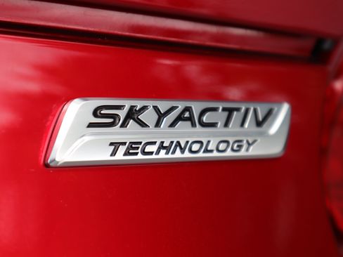 Used 2019 MAZDA MX-5 Miata RF Grand Touring w/ GT-S Package RWD image 36