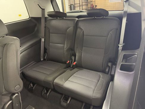 Used 2022 GMC Acadia SLE w/ Driver Convenience Package image 21