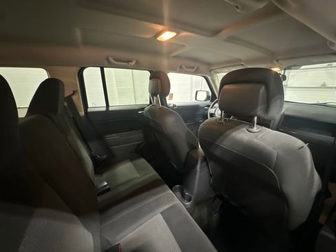 Used 2015 Jeep Patriot Latitude image 18