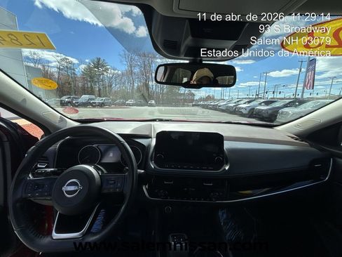 Certified 2023 Nissan Rogue SL w/ SL Premium Package image 5