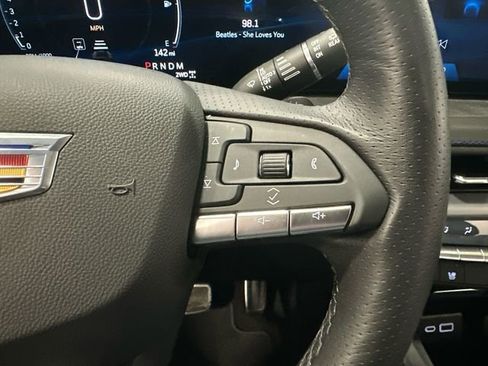 Used 2024 Cadillac XT4 Sport image 13