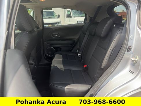 Used 2019 Honda HR-V Touring image 24