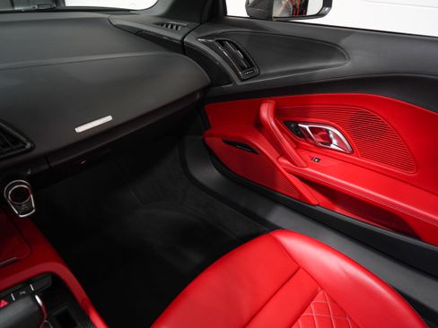 Used 2022 Audi R8 V10 performance AWD/4WD image 18