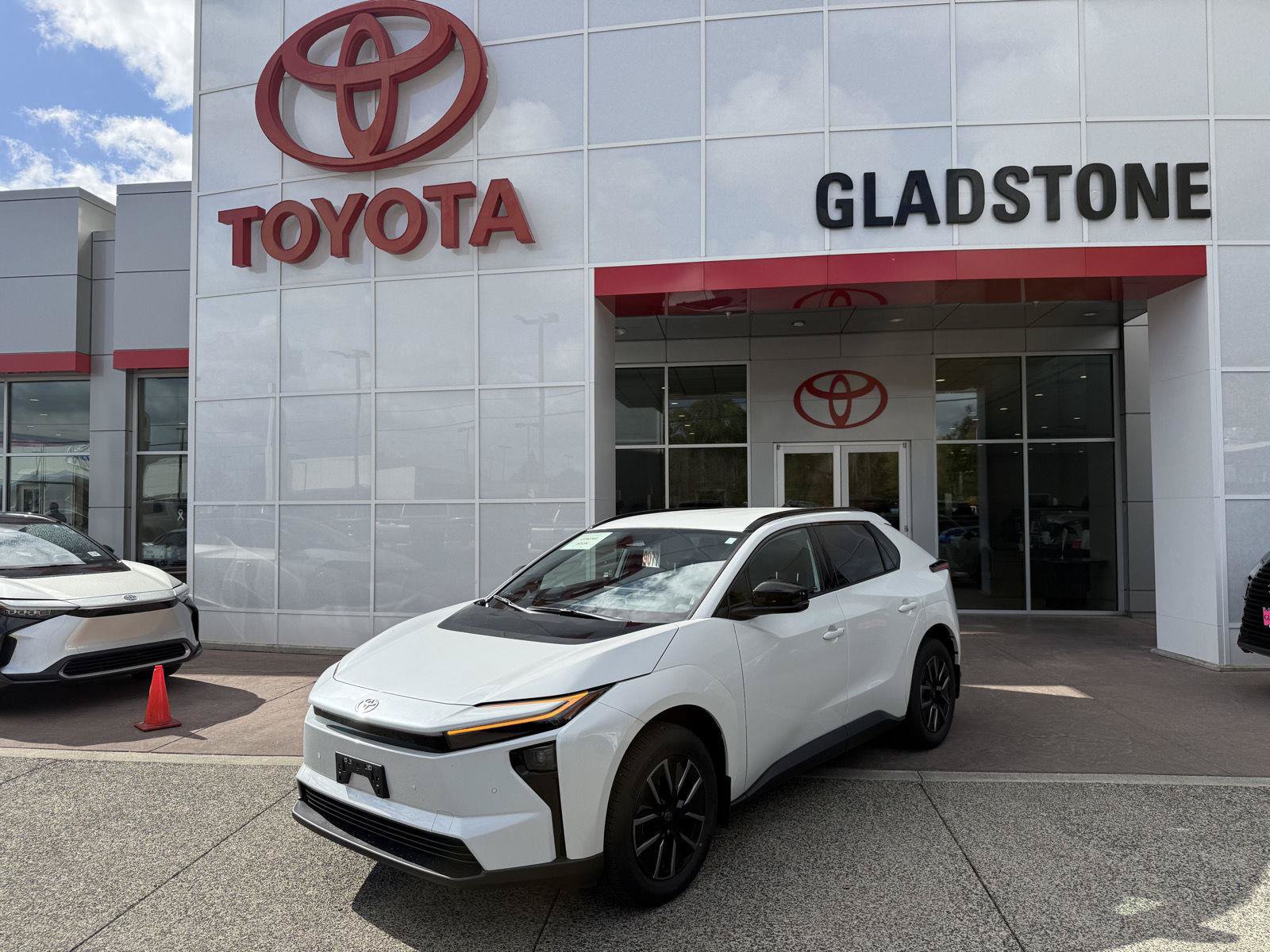 Used 2026 Toyota bZ AWD/4WD image 1