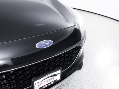 Used 2020 Ford Escape SE FWD image 4