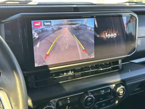 Used 2024 Jeep Wrangler Sahara w/ Technology Group image 23