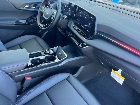 New 2026 Chevrolet Equinox RS w/ Safety and Technology Package AWD/4WD image 13