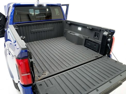Used 2024 Toyota Tacoma TRD Sport w/ TRD Sport Premium Package AWD/4WD image 35