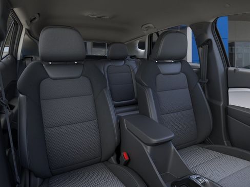 New 2026 Chevrolet Trax LT w/ Driver Confidence Package FWD image 16