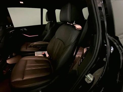 Used 2024 BMW X7 M60i w/ Executive Package AWD/4WD image 12