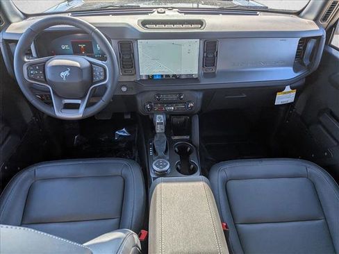 New 2026 Ford Bronco Badlands image 13