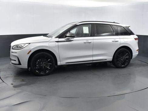 New 2026 Lincoln Corsair Grand Touring image 5