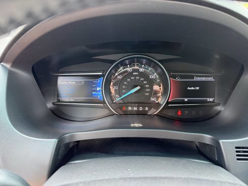 Used 2016 Ford Explorer Limited w/ Equipment Group 301A AWD/4WD image 29