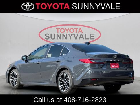 Used 2026 Toyota Camry XLE w/ Premium Plus Package FWD image 7