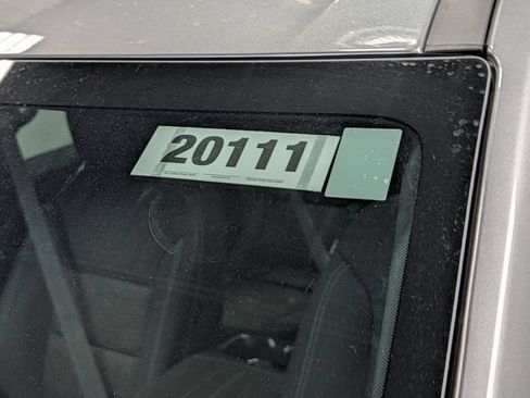 New 2026 Chevrolet Traverse LT w/ Sun and Wheel Package AWD/4WD image 29