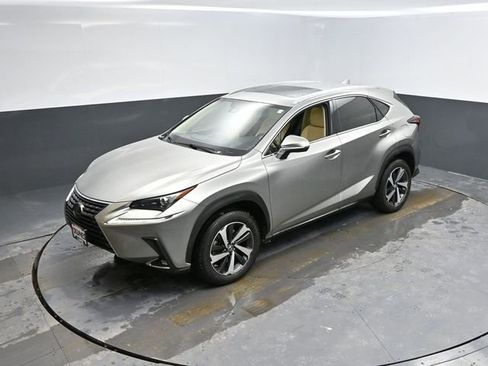Used 2020 Lexus NX 300 300 Base w/ Premium Package image 43
