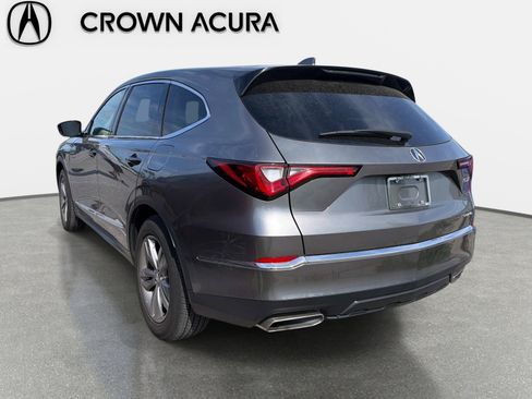 Used 2023 Acura MDX SH-AWD image 3