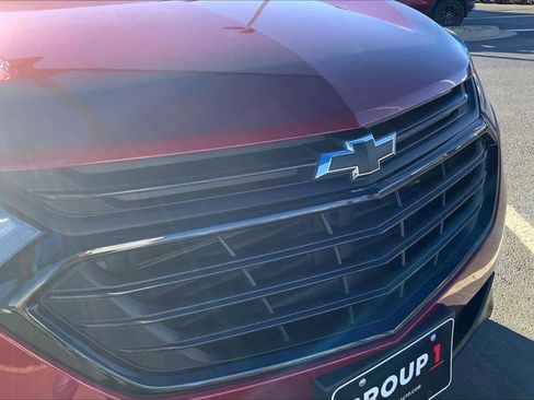 Used 2021 Chevrolet Equinox LT image 29