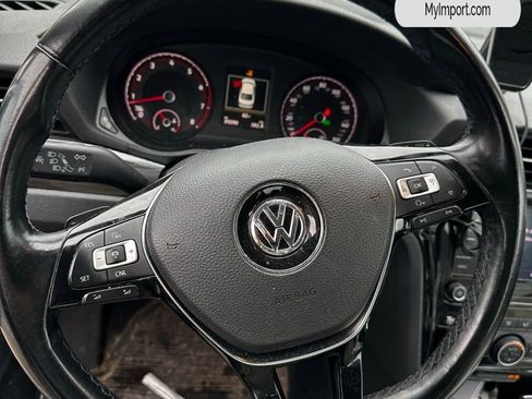 Used 2020 Volkswagen Passat 2.0T R-Line image 4