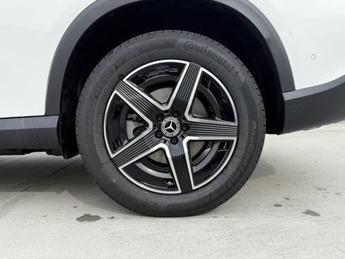 New 2026 Mercedes-Benz GLC 300 GLC 300 image 13