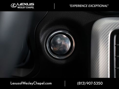 Used 2020 Mercedes-Benz SLC 300 image 27