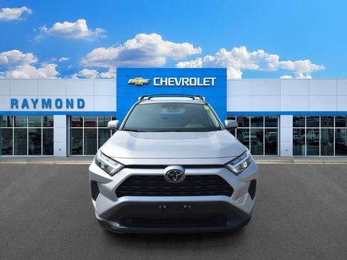 Used 2024 Toyota RAV4 XLE w/ Convenience Package AWD/4WD image 8