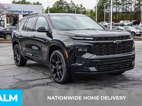 Used 2024 Chevrolet Traverse RS image 5