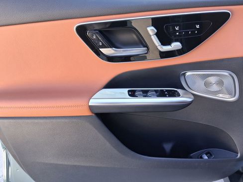 New 2026 Mercedes-Benz GLC 300 image 20