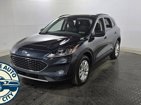 Used 2022 Ford Escape SE w/ Convenience Package AWD/4WD image 10