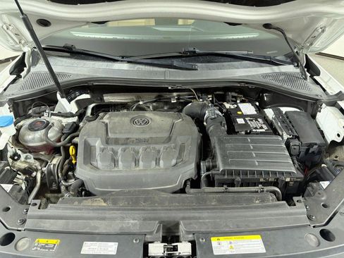 Used 2023 Volkswagen Tiguan SE FWD image 27