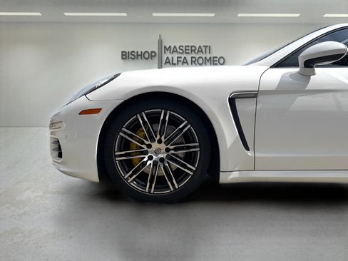 Used 2016 Porsche Panamera 4S AWD/4WD image 25