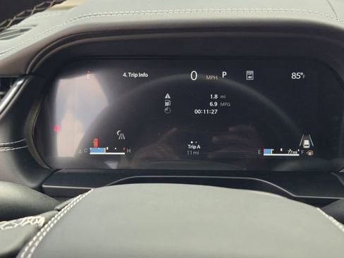 New 2025 Jeep Grand Cherokee L Overland w/ Advanced Protech Group III image 10