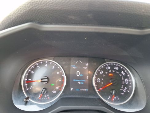 Used 2021 Toyota RAV4 XLE image 20