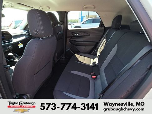 New 2026 Chevrolet TrailBlazer LS w/ LS Convenience Package FWD image 28