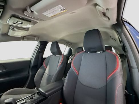 New 2025 Toyota Prius Plug-In Hybrid FWD image 20