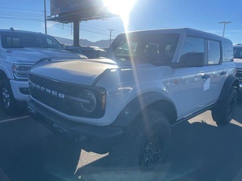 New 2026 Ford Bronco Badlands image 1