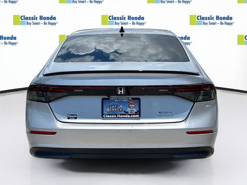 Certified 2025 Honda Accord Sport image 7