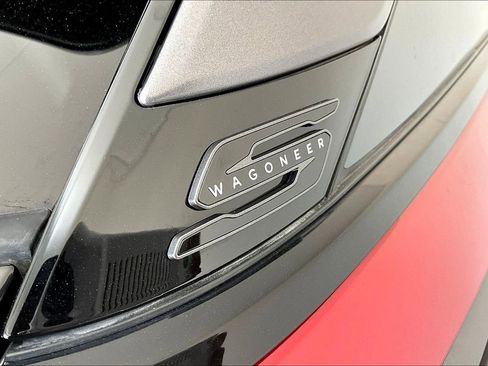 Used 2025 Jeep Wagoneer S Limited image 41