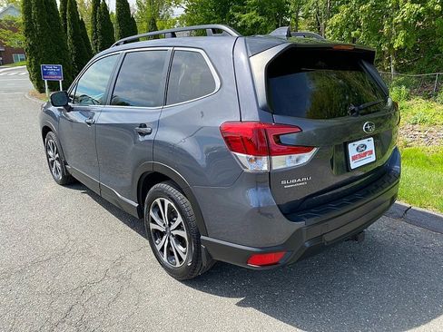 Used 2024 Subaru Forester Limited AWD/4WD image 6