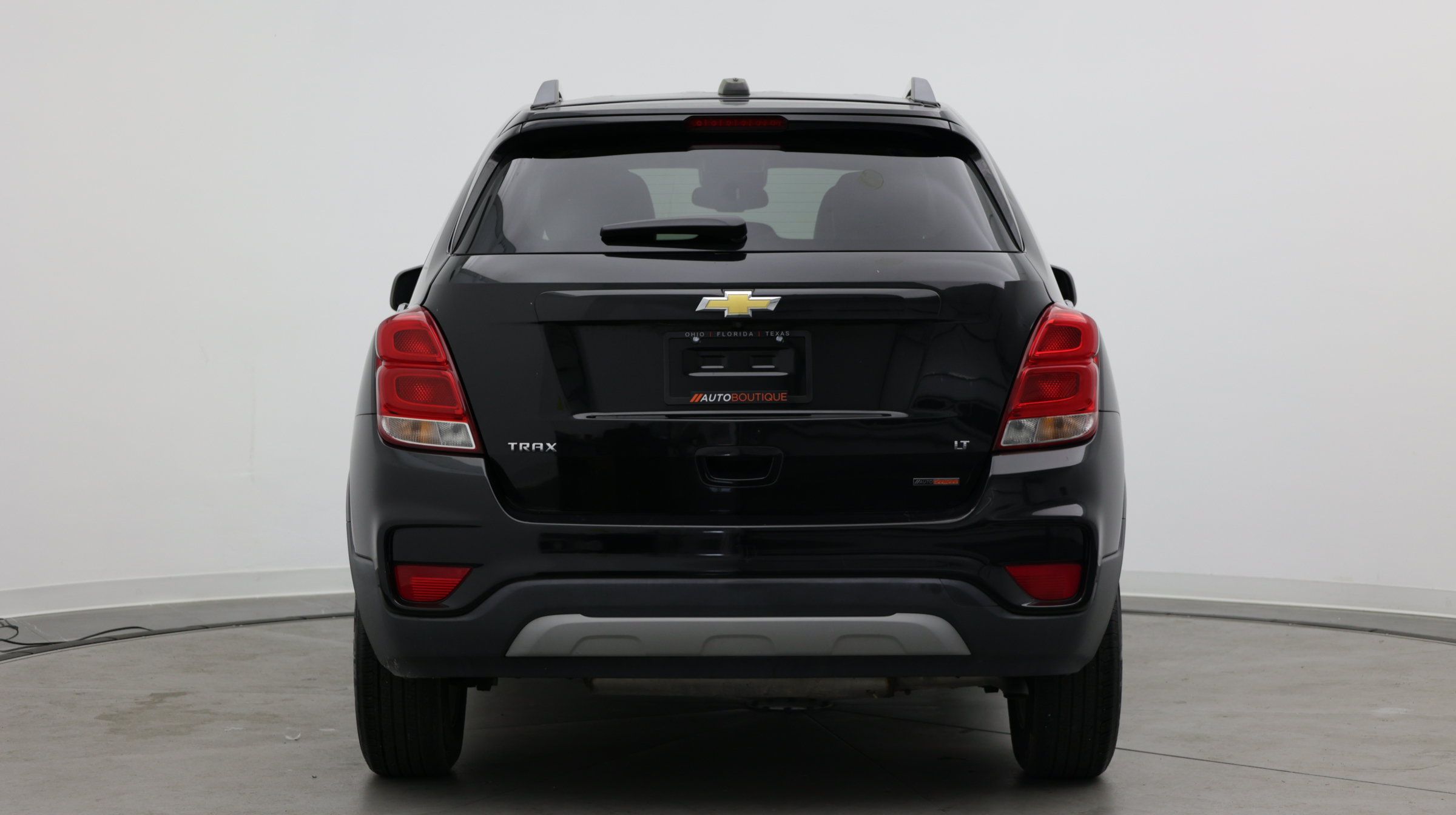 Used 2018 Chevrolet Trax LT w/ LT Convenience Package FWD image 6