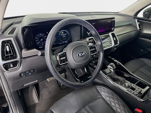 Certified 2021 Kia Sorento SX FWD image 9