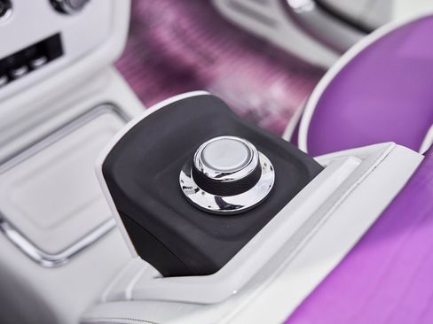 Used 2008 Rolls-Royce Phantom Drophead Coupe image 79