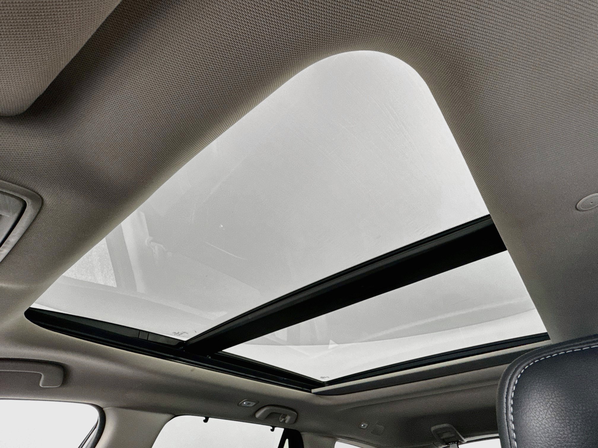 Certified 2024 Honda Pilot Touring image 23