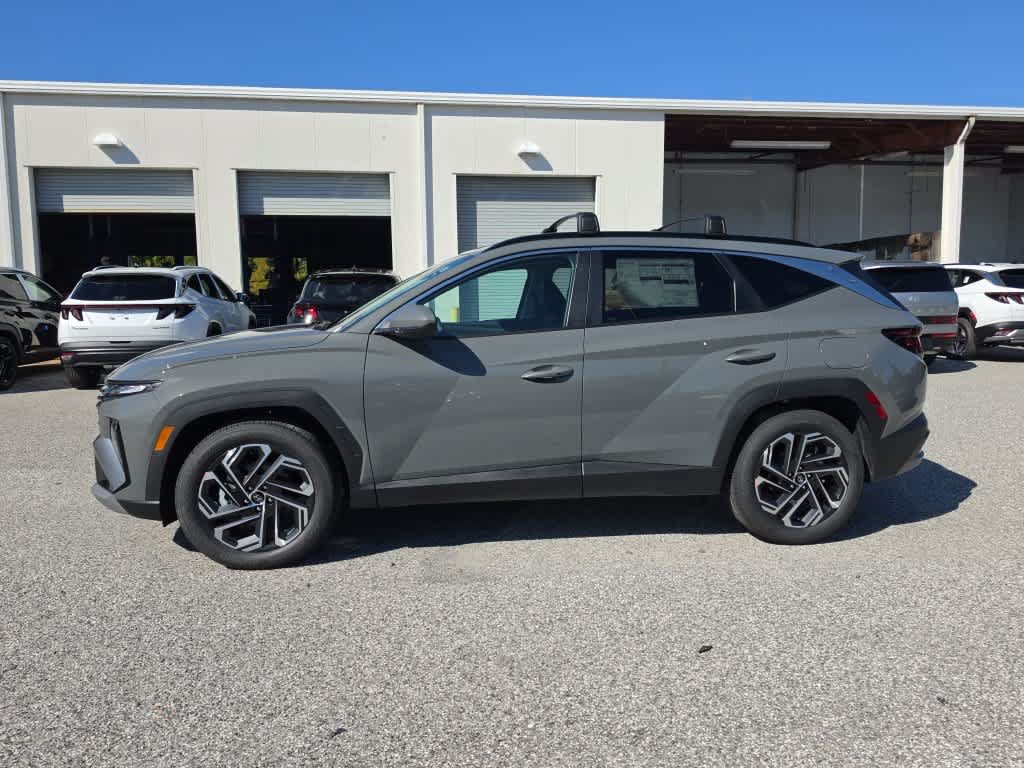 New 2026 Hyundai Tucson SEL Plus FWD image 3