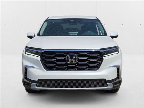 New 2025 Honda Pilot EX-L image 6