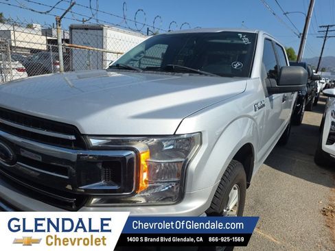 Used 2018 Ford F150 XLT RWD image 2