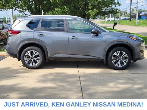 Certified 2023 Nissan Rogue SV w/ SV Premium B Package AWD/4WD image 2