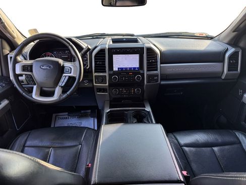 Used 2020 Ford F350 Lariat image 12