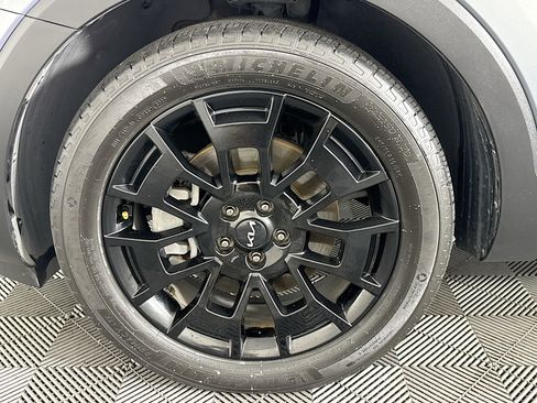 Used 2022 Kia Telluride SX w/ SX Prestige Package AWD/4WD image 37